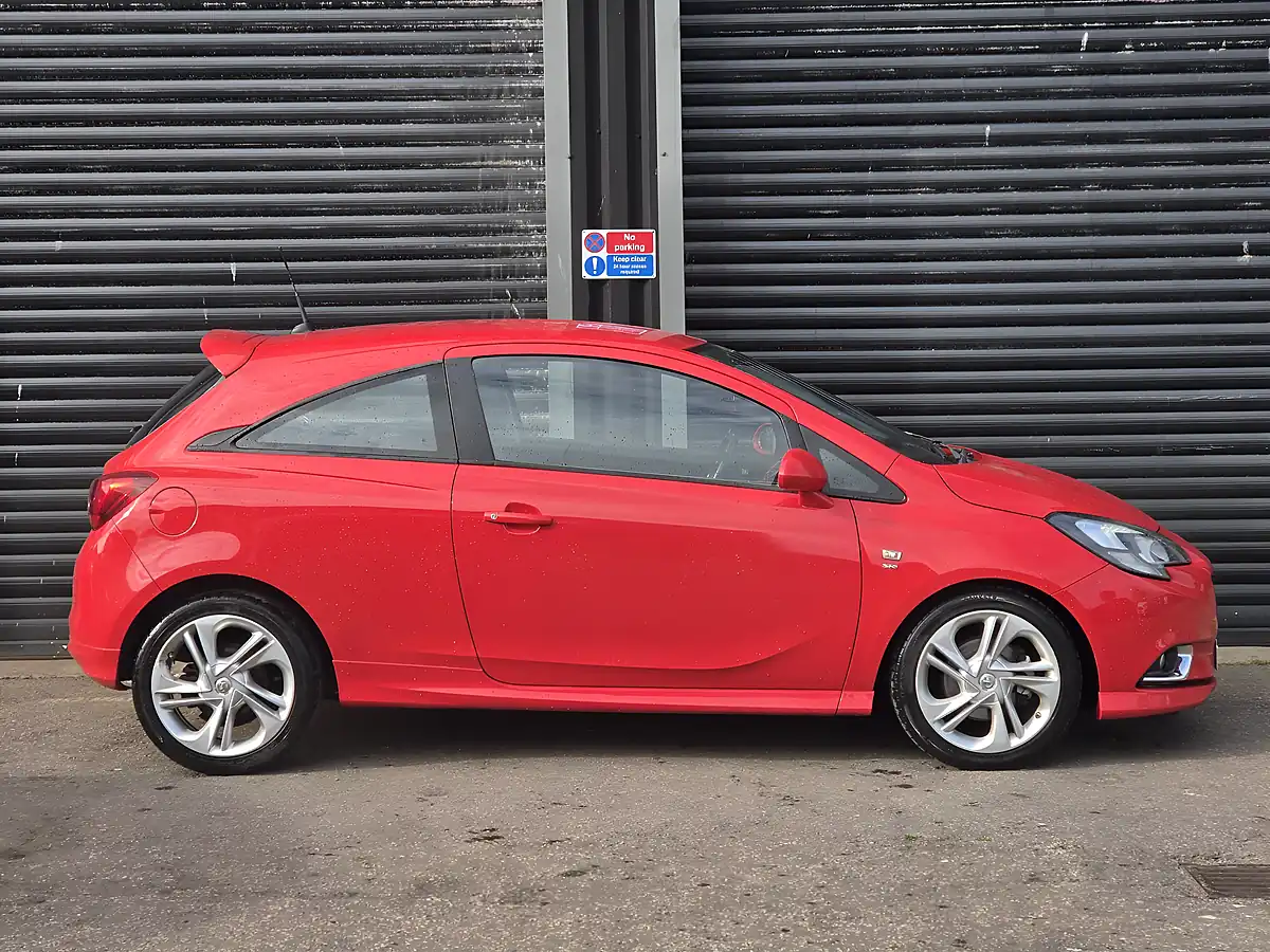 Used 2015 Vauxhall Corsa Sri Vx Line Red - Interior and Exterior details 7