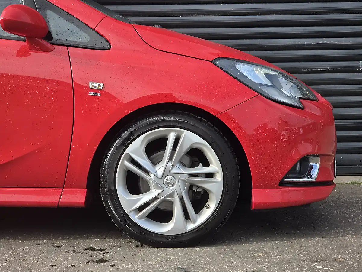 Used 2015 Vauxhall Corsa Sri Vx Line Red - Interior and Exterior details 8