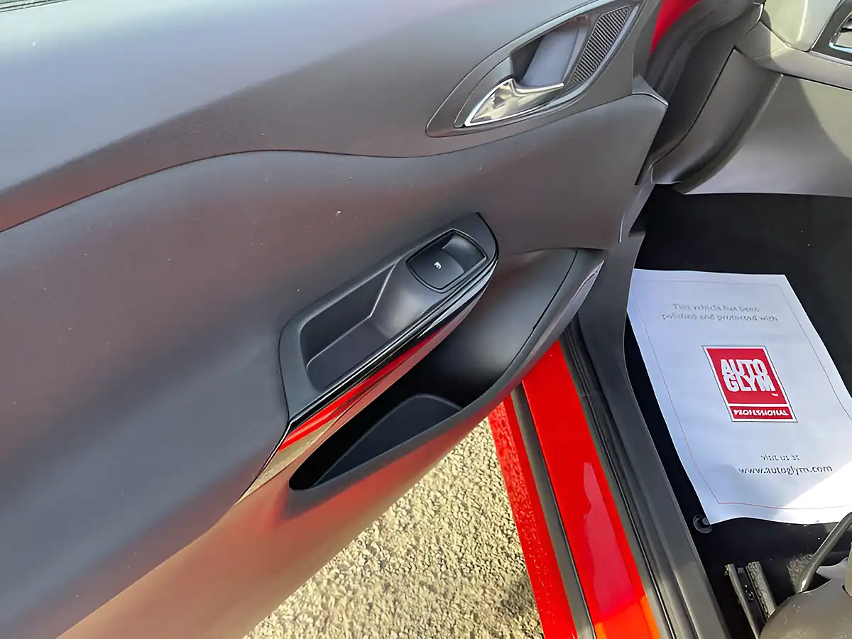 Used 2015 Vauxhall Corsa Sri Vx Line Red - Interior and Exterior details 20