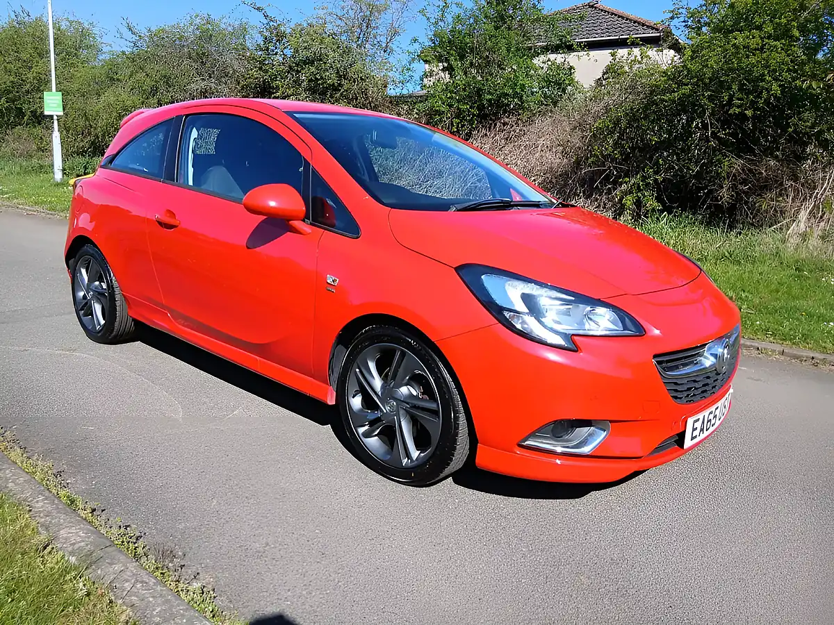 Used 2015 Vauxhall Corsa Sri Vx Line Red - Front View