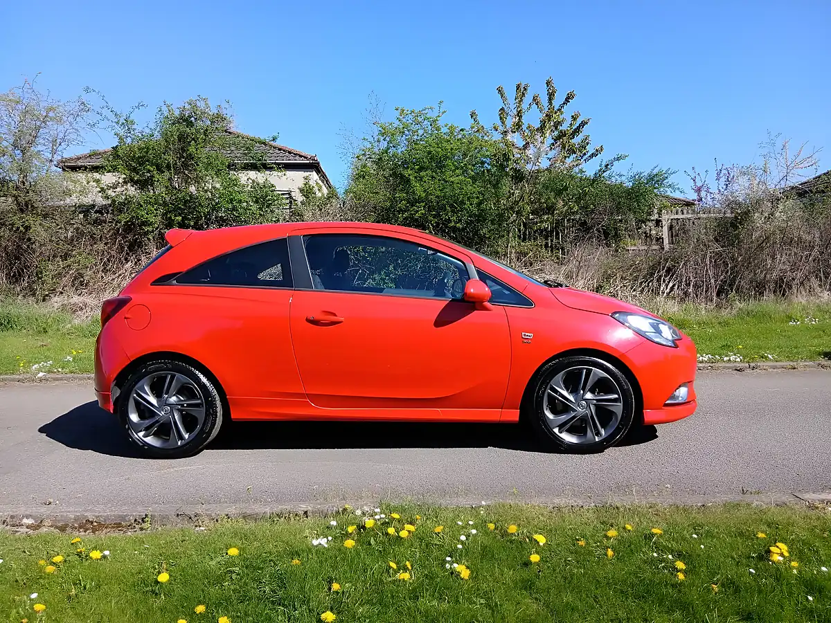 Used 2015 Vauxhall Corsa Sri Vx Line Red - Interior and Exterior details 3
