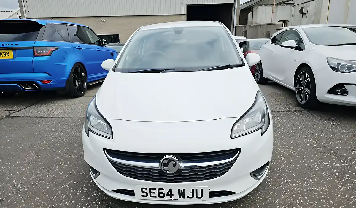 Used 2015 Vauxhall Corsa Sri White - Front View