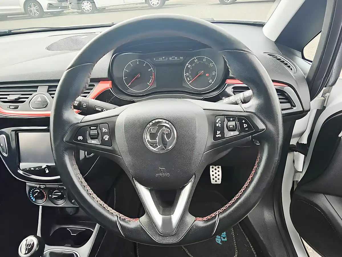 Used 2015 Vauxhall Corsa Sri White - Interior and Exterior details 14