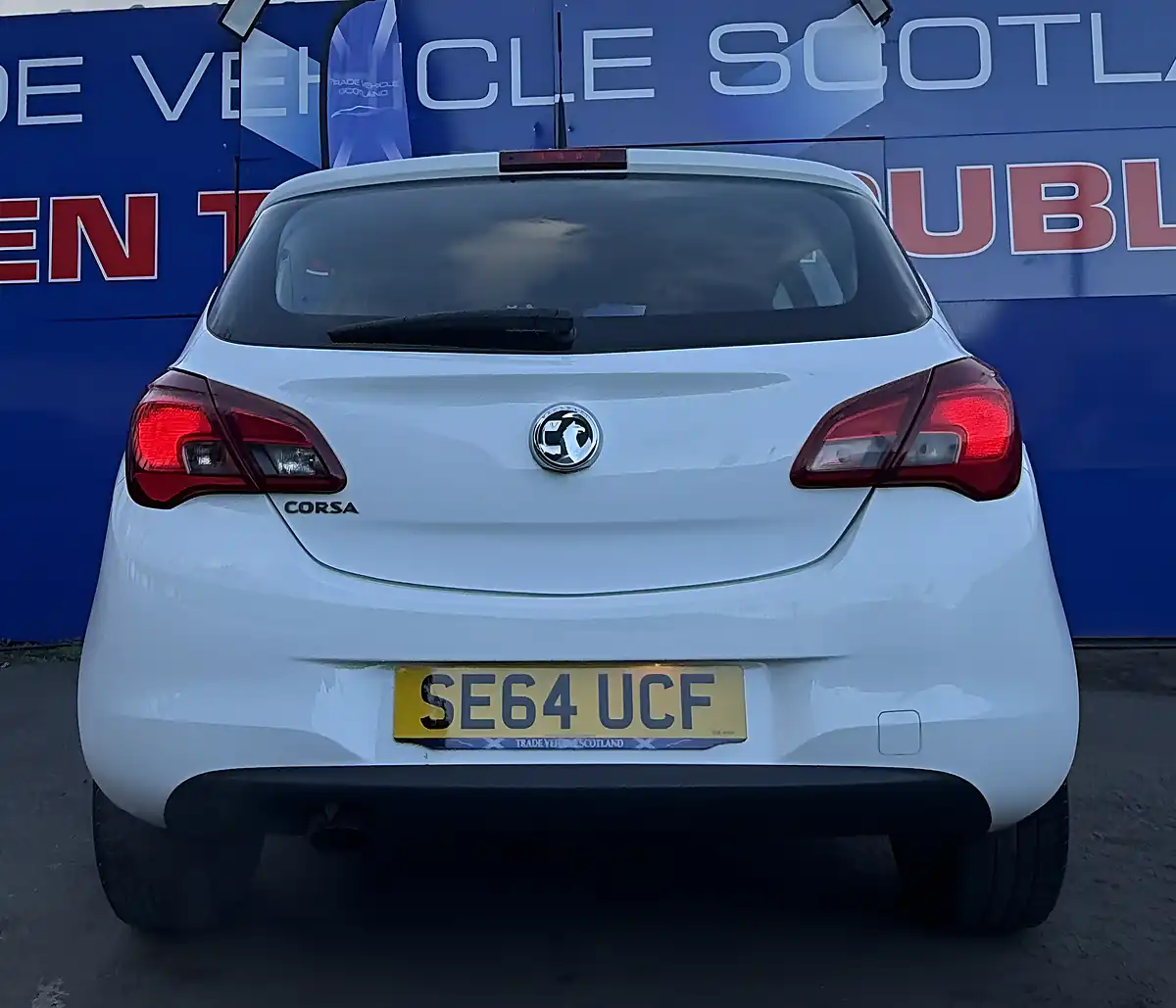 Used 2015 Vauxhall Corsa Sri White - Interior and Exterior details 11