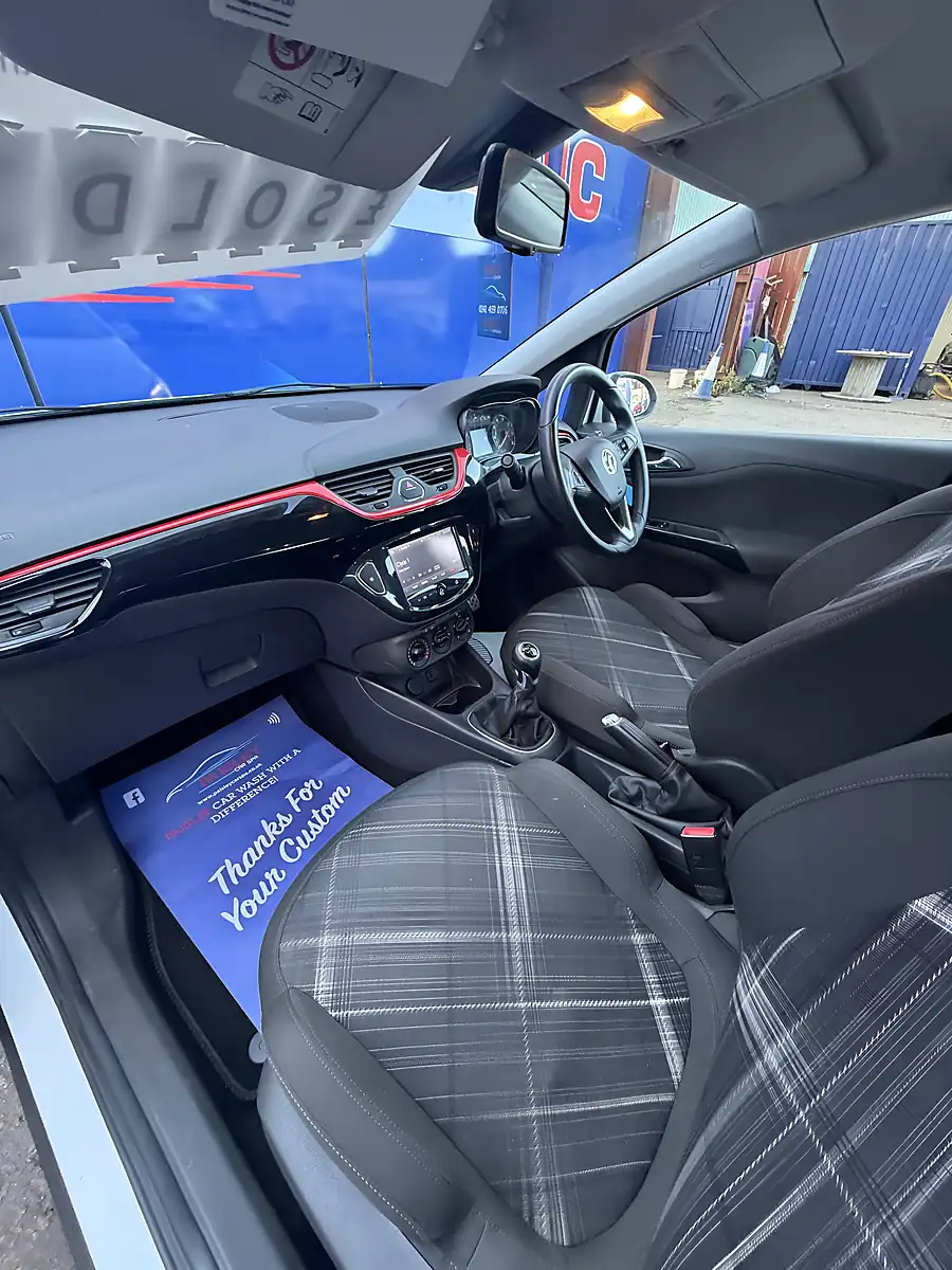 Used 2015 Vauxhall Corsa Sri White - Interior and Exterior details 14