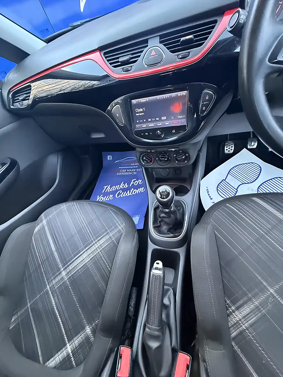 Used 2015 Vauxhall Corsa Sri White - Interior and Exterior details 15