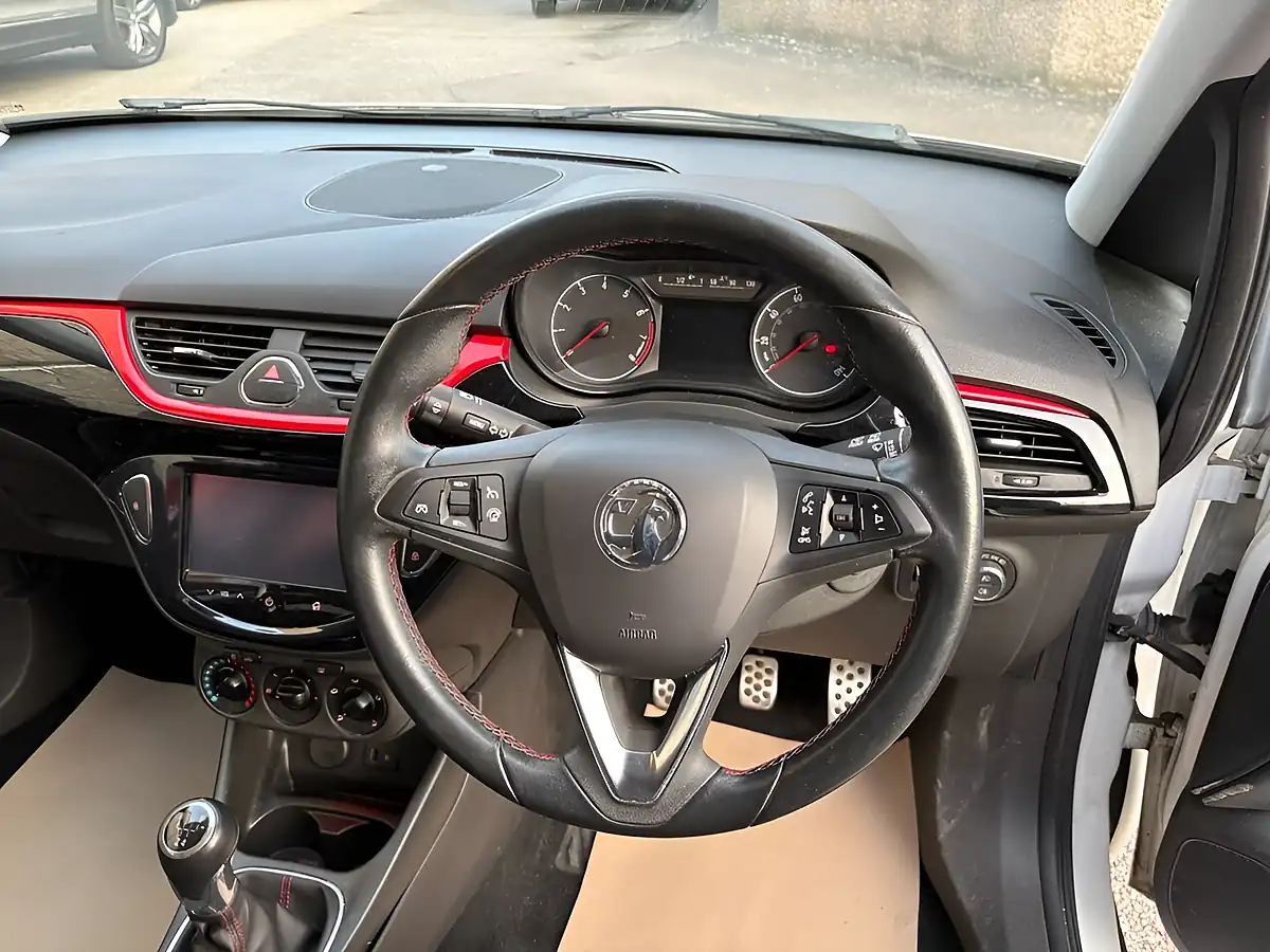 Used 2015 Vauxhall Corsa Sri White - Interior and Exterior details 10