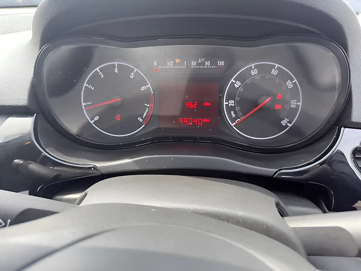 Used 2015 Vauxhall Corsa Sting Blue - Interior and Exterior details 10