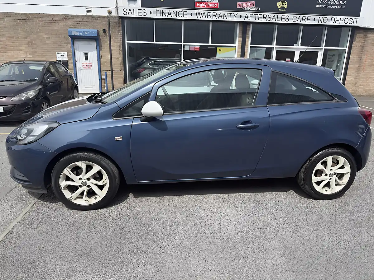 Used 2015 Vauxhall Corsa Sting Blue - Interior and Exterior details 4