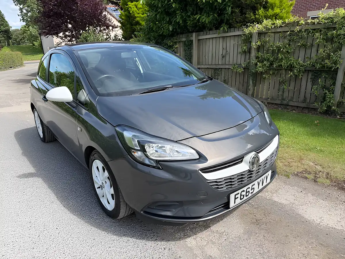 Used 2015 Vauxhall Corsa Sting Grey - Front View