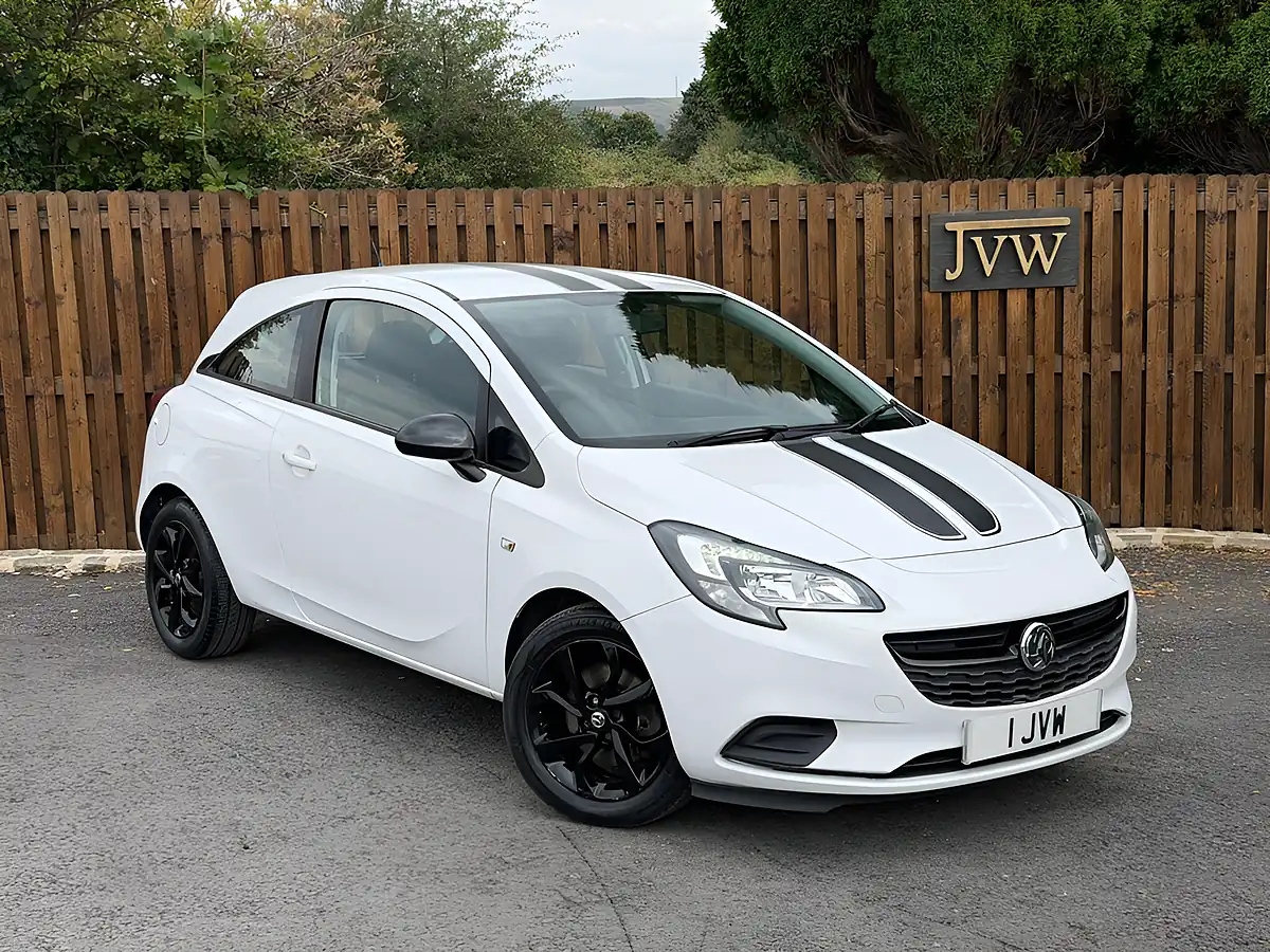 Used 2015 Vauxhall Corsa Sting R White - Interior and Exterior details 12