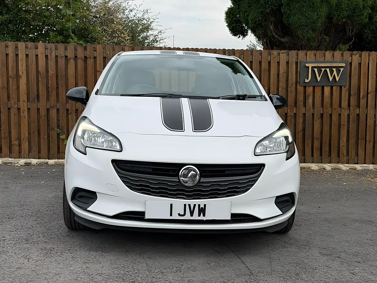 Used 2015 Vauxhall Corsa Sting R White - Interior and Exterior details 18