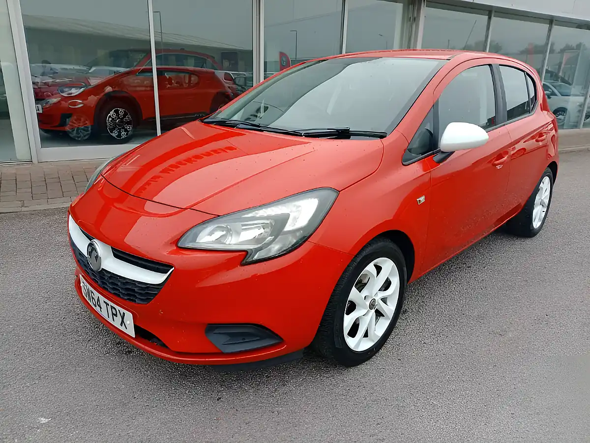 Used 2015 Vauxhall Corsa Sting Red - Interior and Exterior details 6