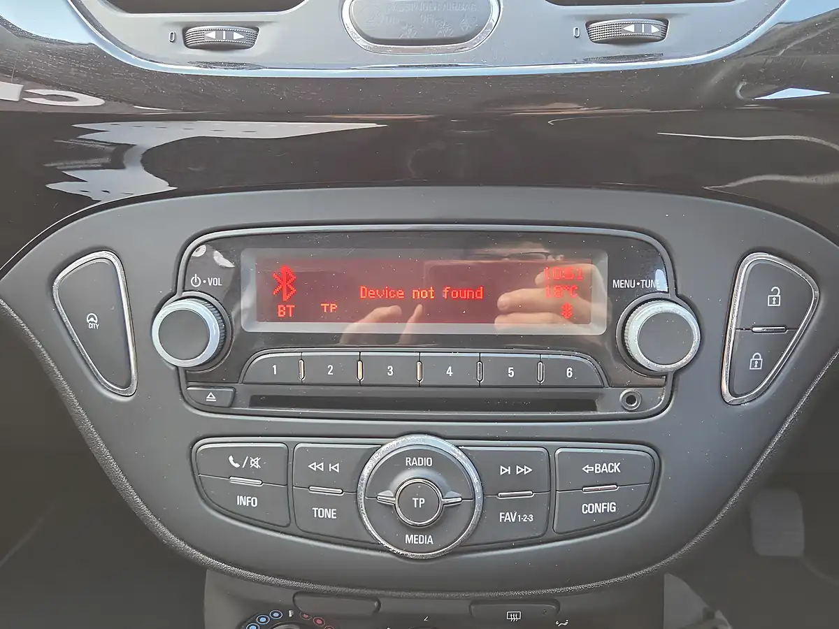 Used 2015 Vauxhall Corsa Sting Red - Interior and Exterior details 10
