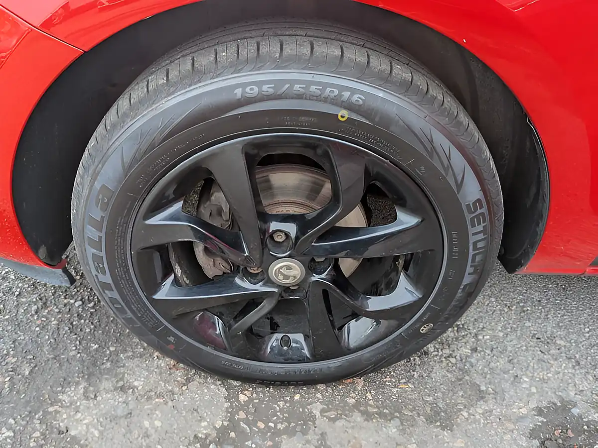 Used 2015 Vauxhall Corsa Sting Red - Interior and Exterior details 19
