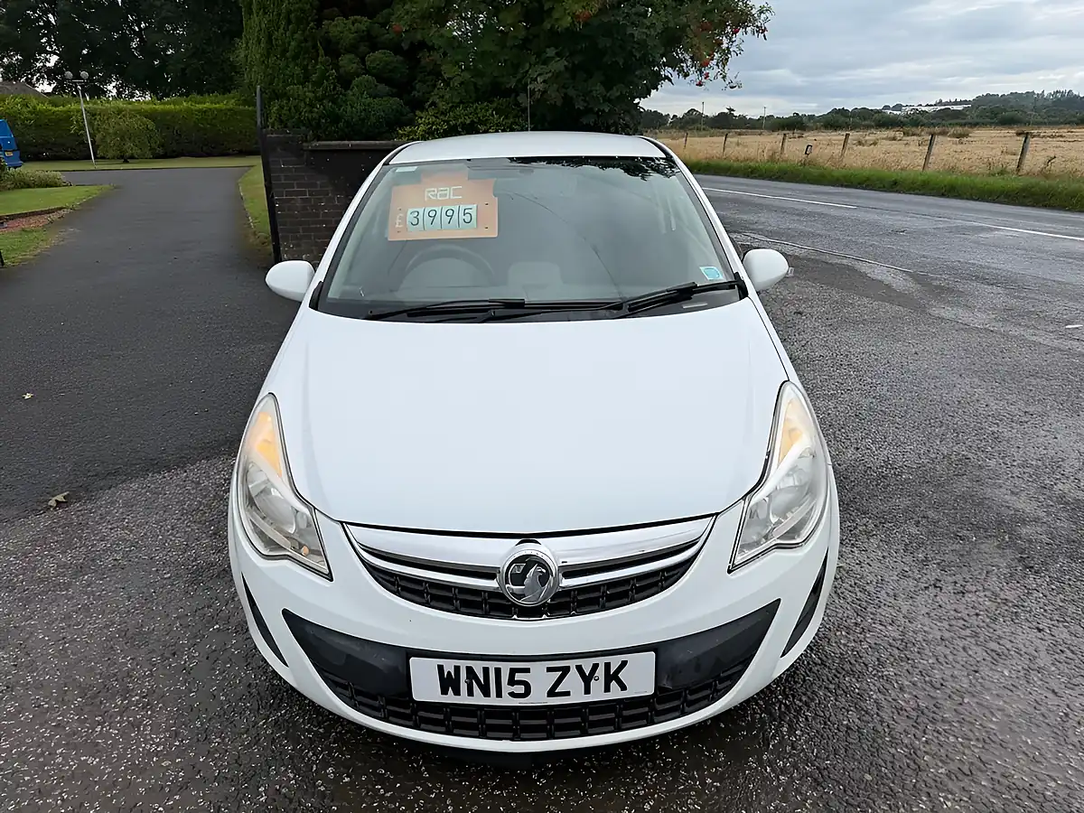 Used 2015 Vauxhall Corsa Van Ecoflex White - Interior and Exterior details 8