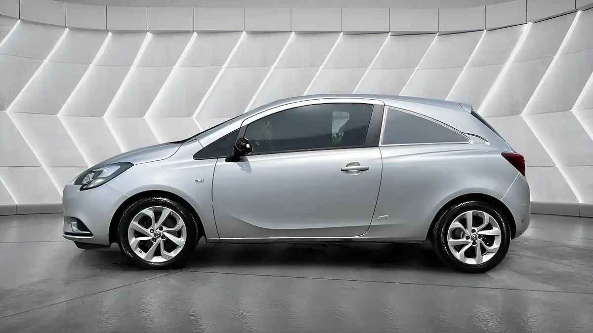 Used 2015 Vauxhall Corsa Van Sportive Silver - Interior and Exterior details 6