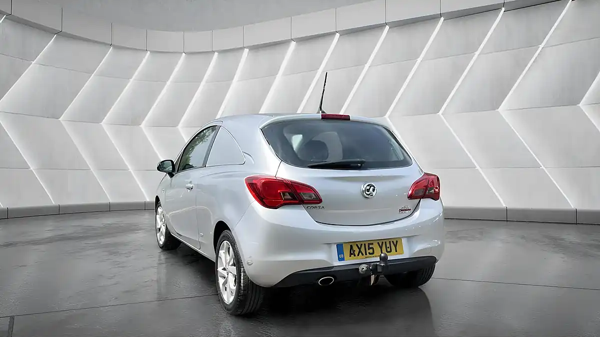 Used 2015 Vauxhall Corsa Van Sportive Silver - Interior and Exterior details 7