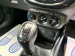 Used 2015 Vauxhall Corsa Vxr Blue - Interior and Exterior details 17