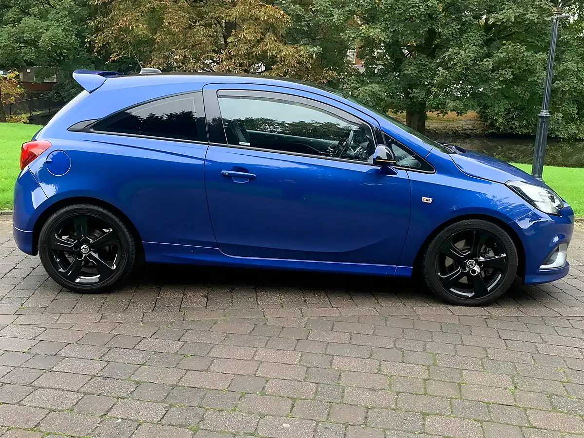 Used 2015 Vauxhall Corsa Vxr Blue - Interior and Exterior details 9
