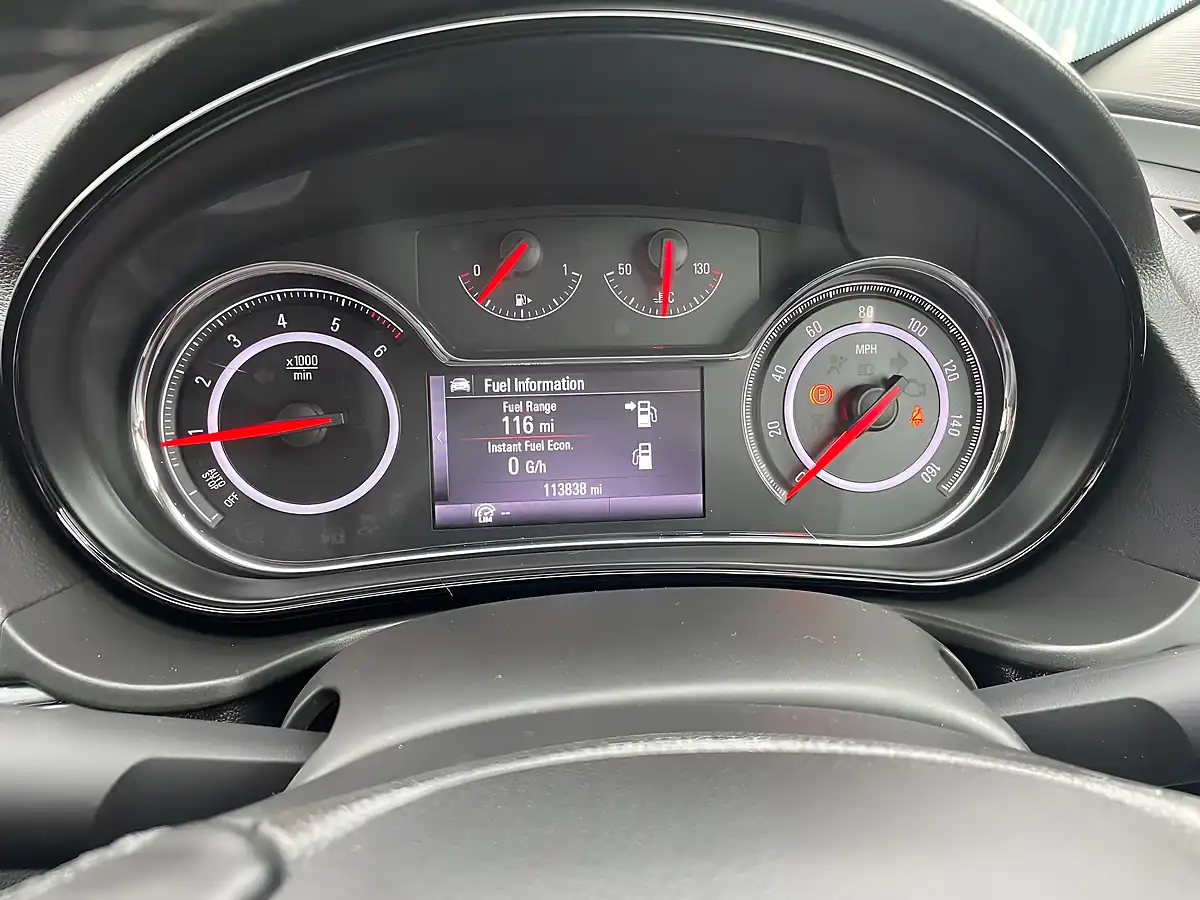 Used 2015 Vauxhall Insignia Design Black - Interior and Exterior details 19