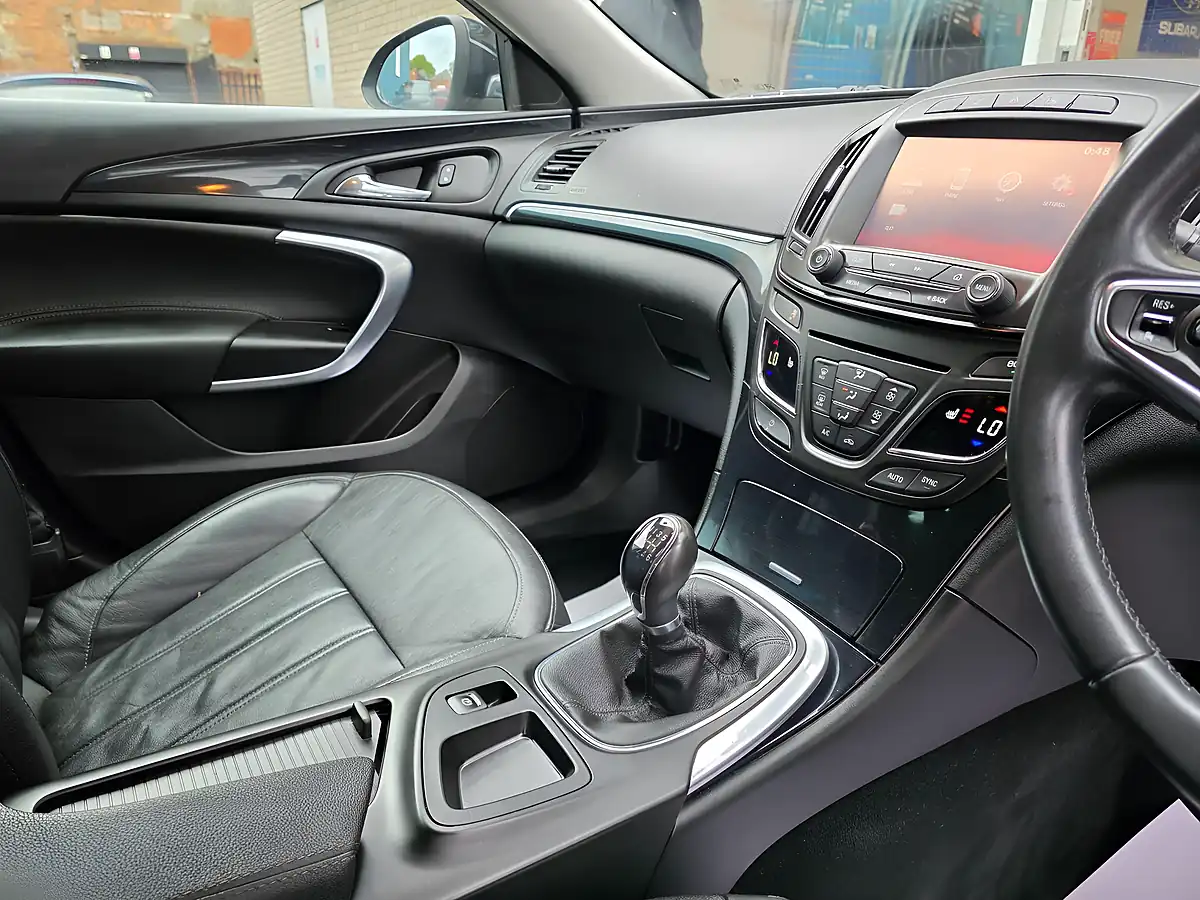 Used 2015 Vauxhall Insignia Elite Nav Black - Interior and Exterior details 6