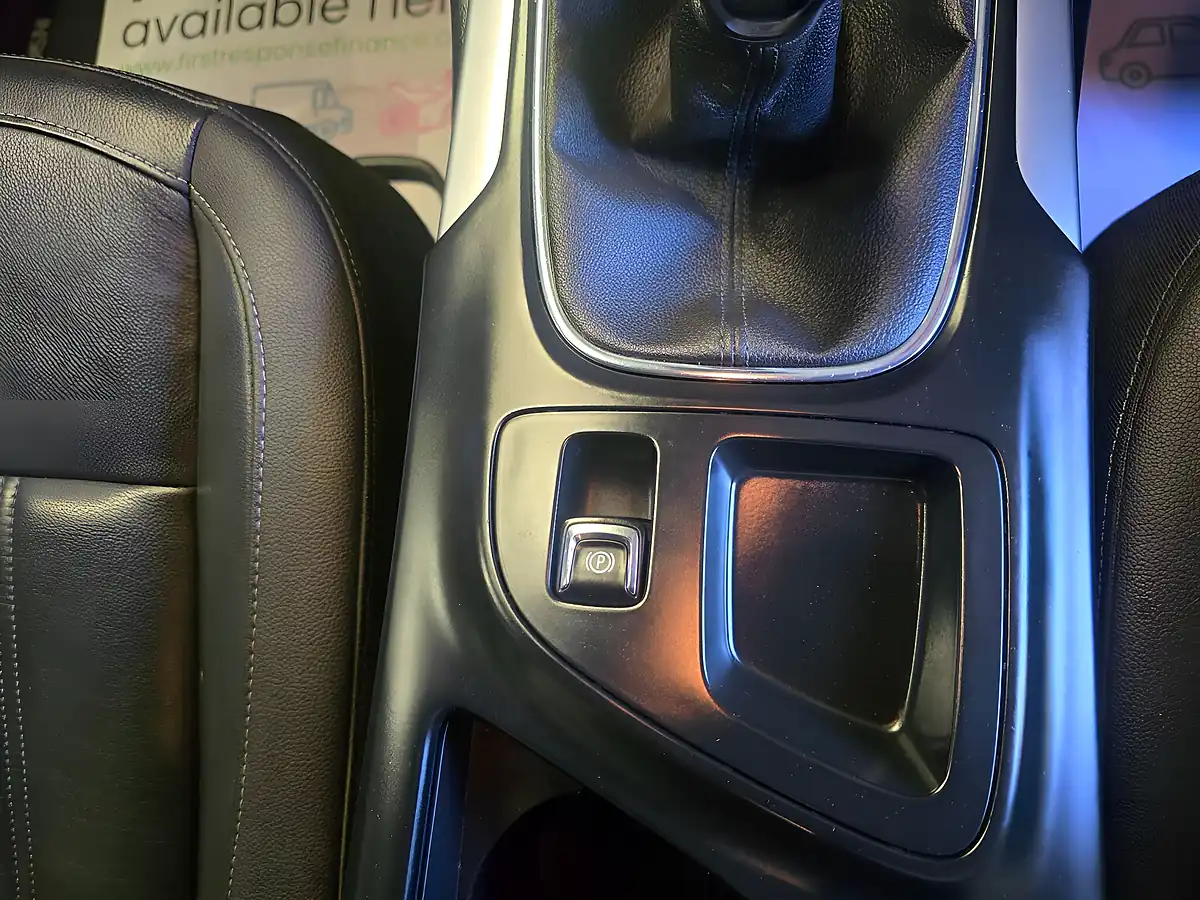 Used 2015 Vauxhall Insignia Elite Nav Black - Interior and Exterior details 10
