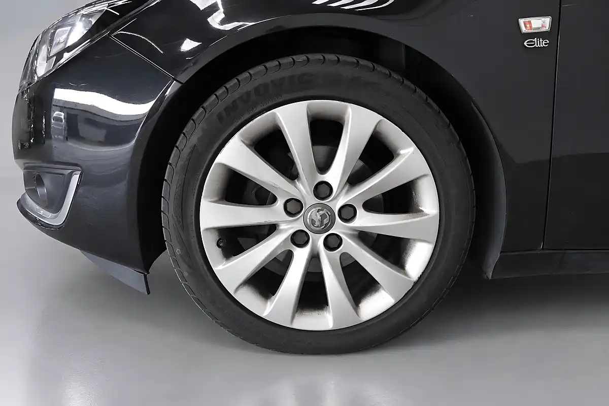 Used 2015 Vauxhall Insignia Elite Nav Black - Interior and Exterior details 20