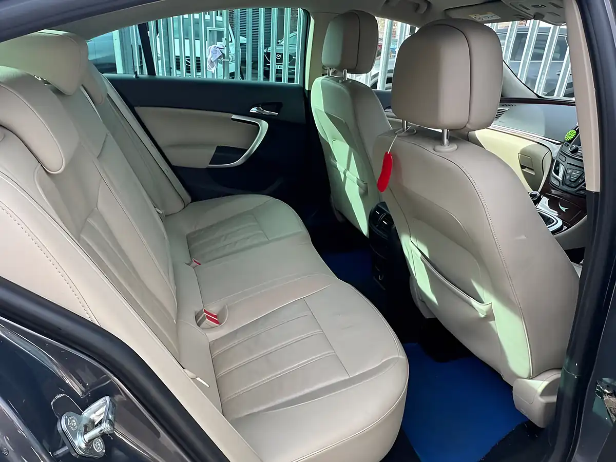 Used 2015 Vauxhall Insignia Elite Nav Grey - Interior and Exterior details 14