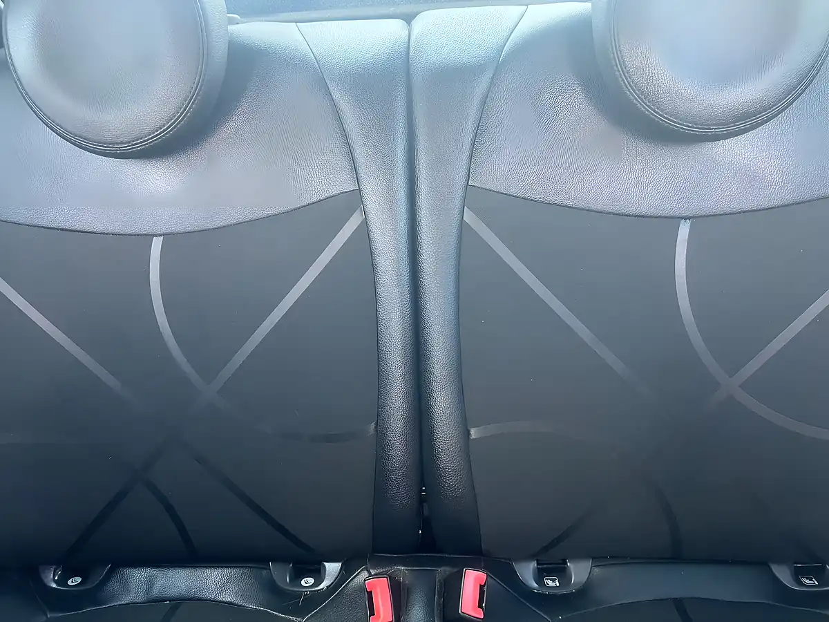 Used 2015 Vauxhall Insignia Elite Nav - Interior and Exterior details 16