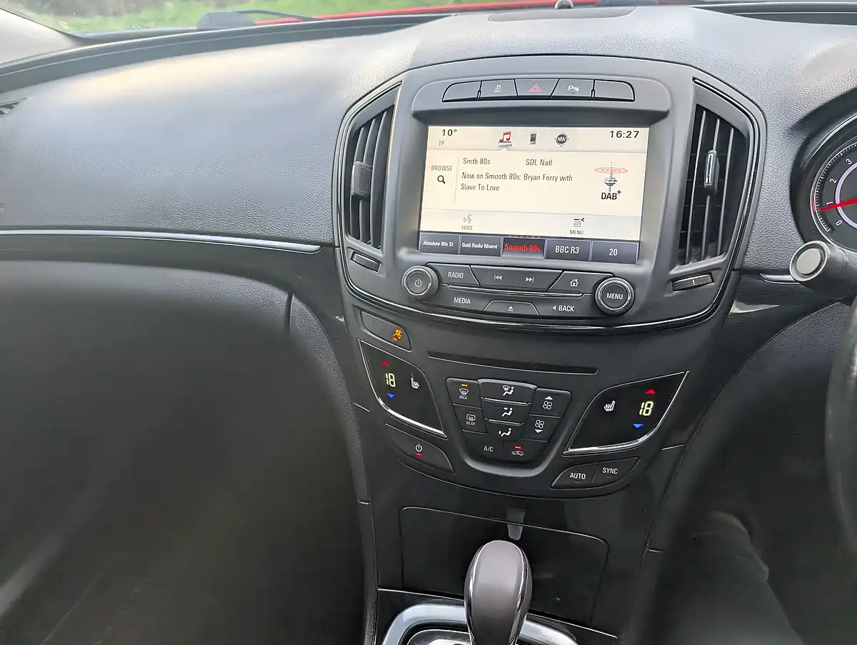 Used 2015 Vauxhall Insignia Elite Nav Power Red - Interior and Exterior details 17