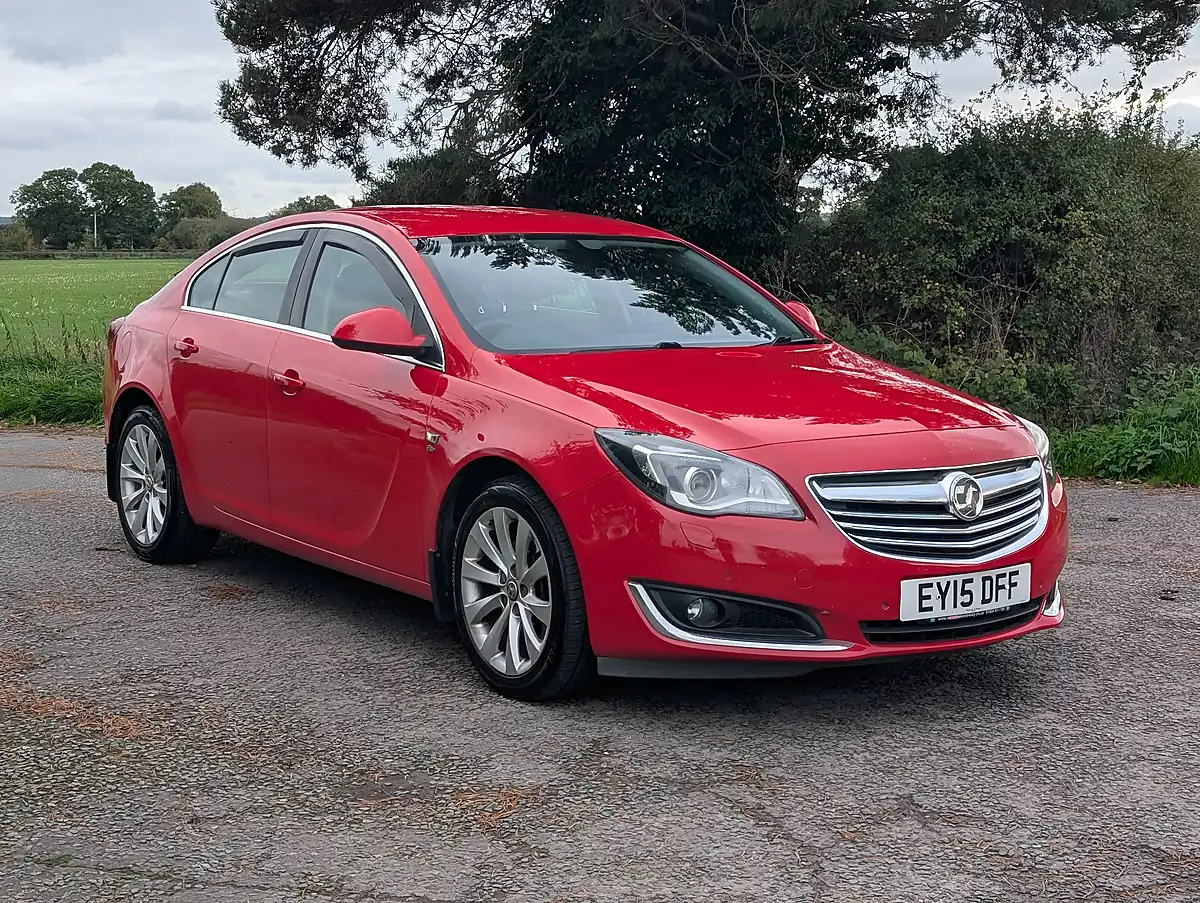 Used 2015 Vauxhall Insignia Elite Nav Power Red - Interior and Exterior details 2