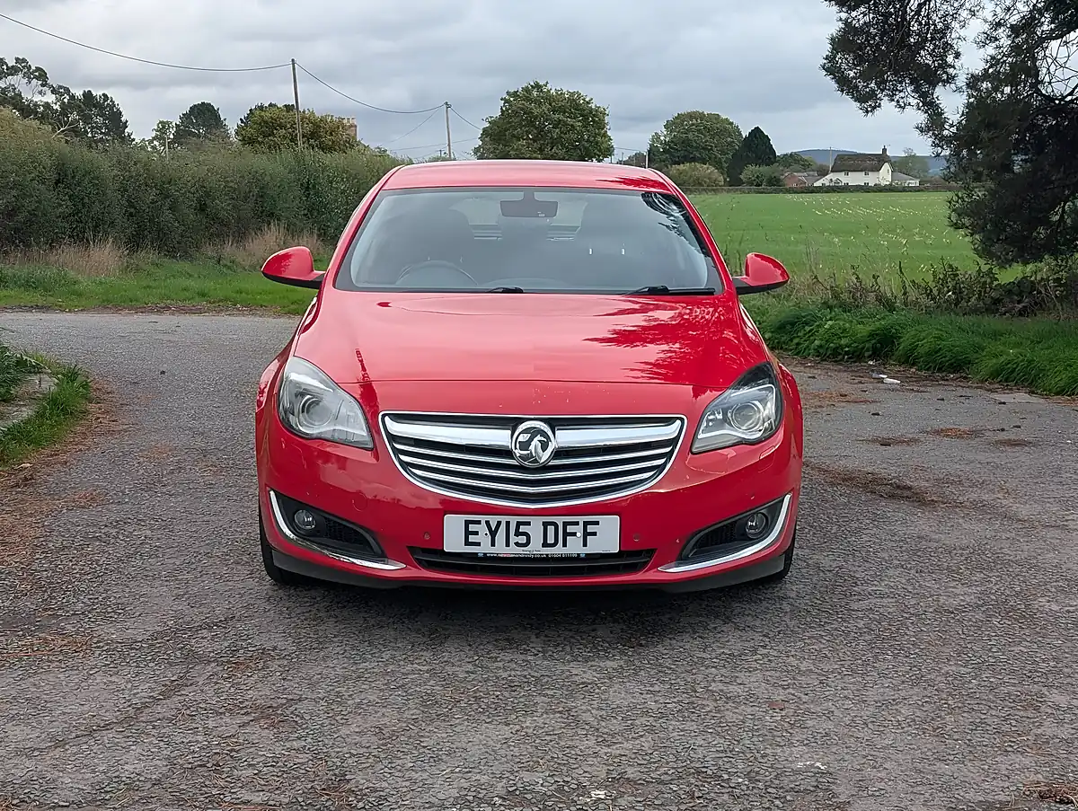 Used 2015 Vauxhall Insignia Elite Nav Power Red - Interior and Exterior details 3
