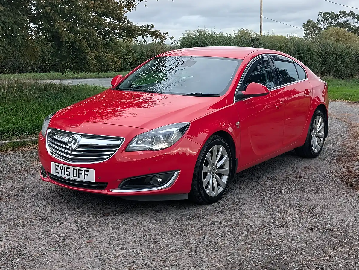Used 2015 Vauxhall Insignia Elite Nav Power Red - Interior and Exterior details 4