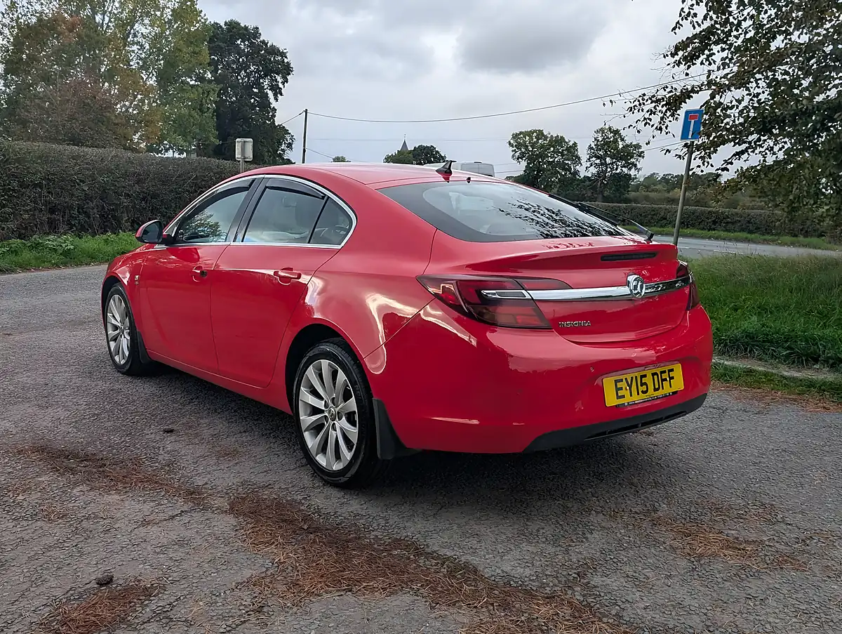 Used 2015 Vauxhall Insignia Elite Nav Power Red - Interior and Exterior details 6