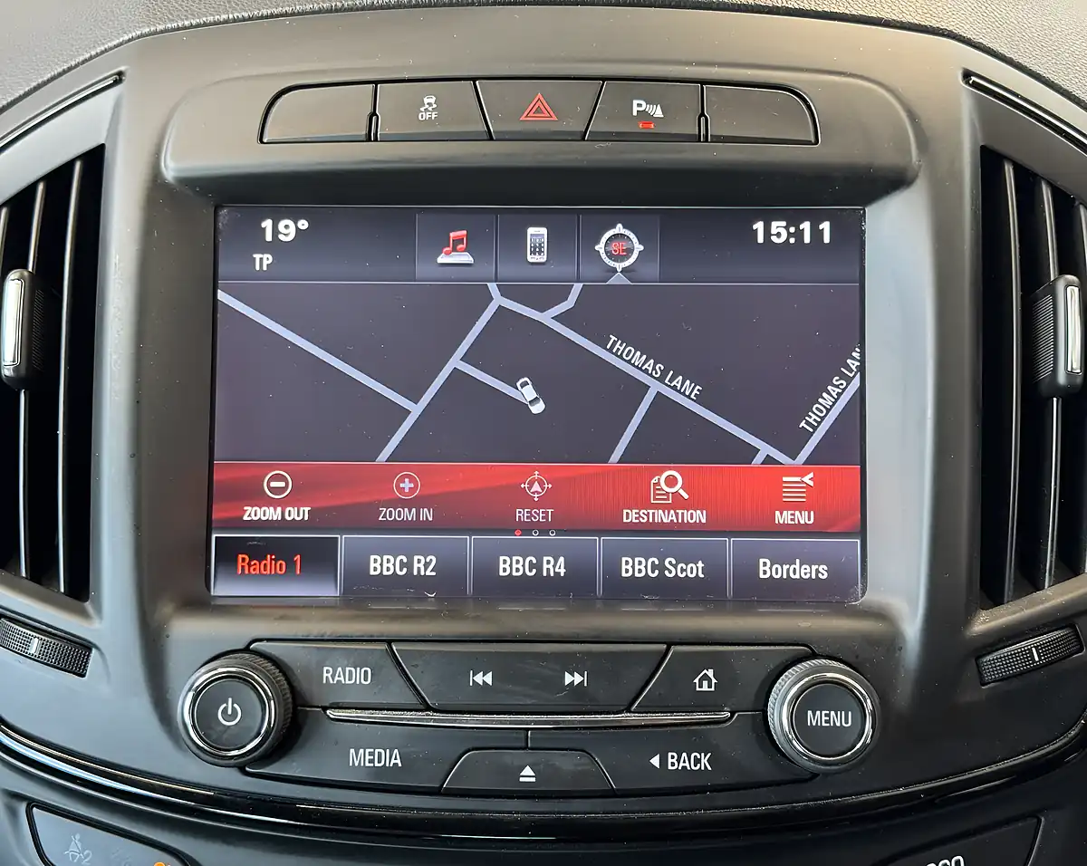 Used 2015 Vauxhall Insignia Elite Nav White - Interior and Exterior details 17