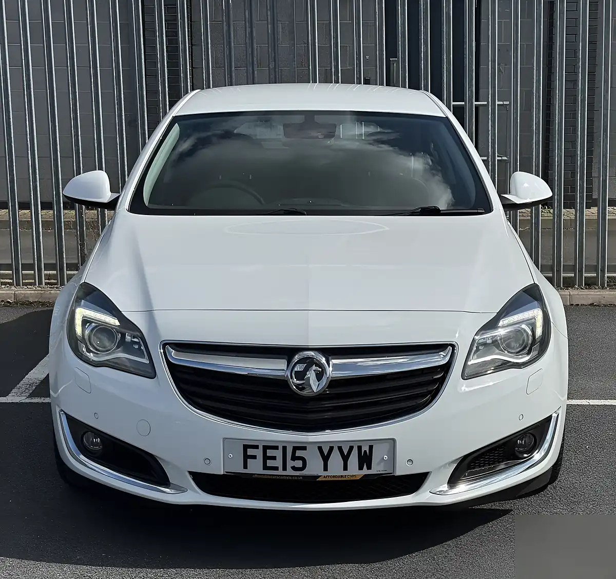 Used 2015 Vauxhall Insignia Elite Nav White - Interior and Exterior details 3