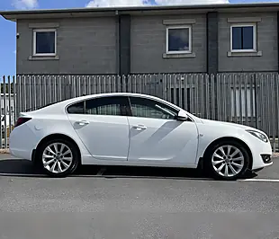 Used 2015 Vauxhall Insignia Elite Nav White - Interior and Exterior details 7
