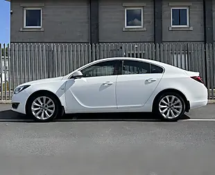 Used 2015 Vauxhall Insignia Elite Nav White - Interior and Exterior details 8
