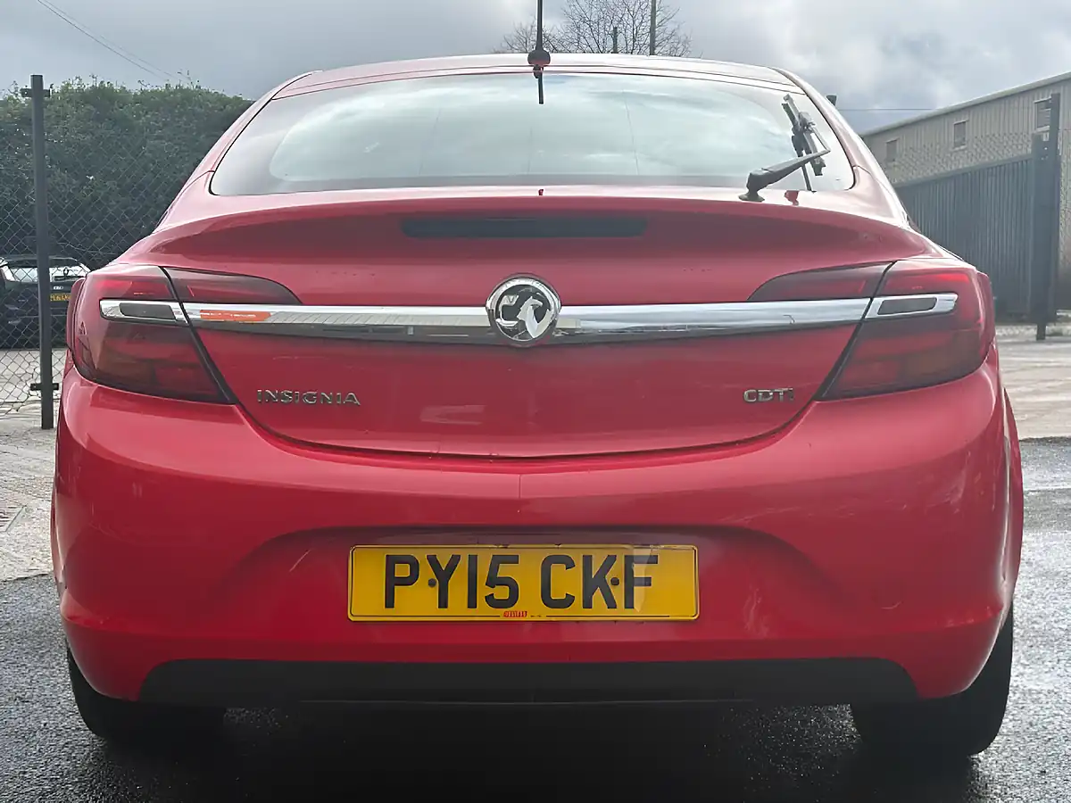 Used 2015 Vauxhall Insignia Energy Red - Interior and Exterior details 11