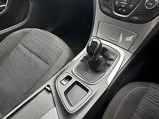 Used 2015 Vauxhall Insignia Energy Red - Interior and Exterior details 15