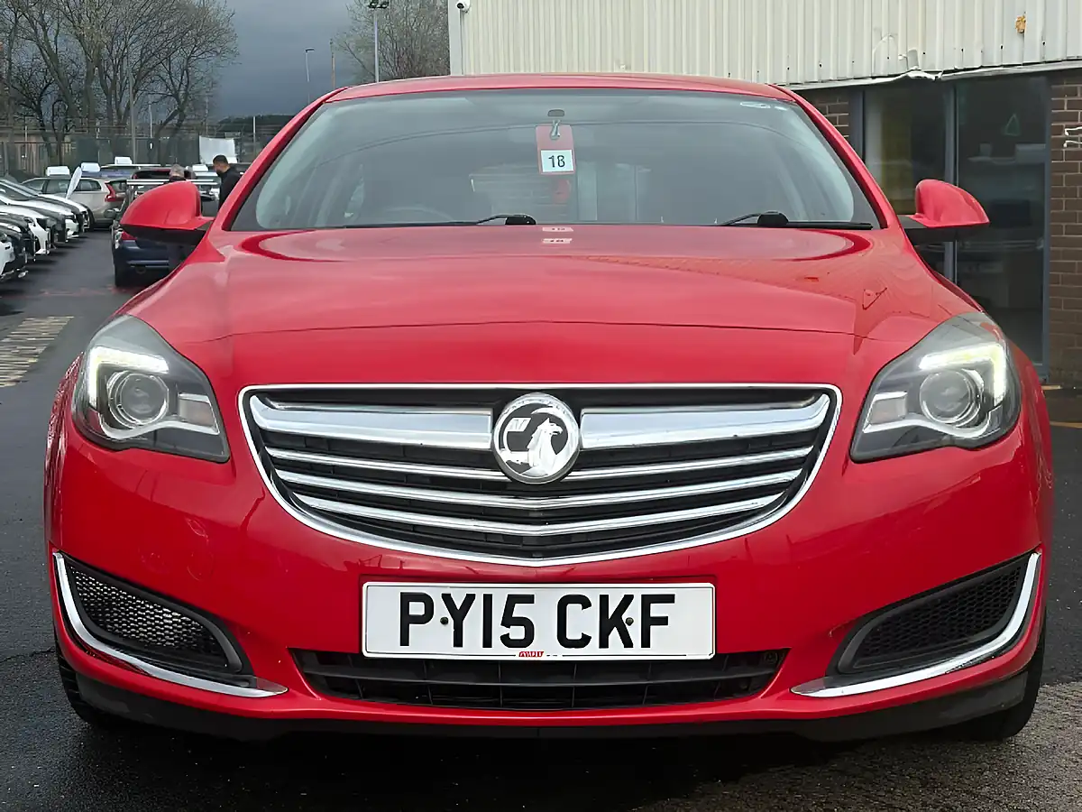 Used 2015 Vauxhall Insignia Energy Red - Interior and Exterior details 4