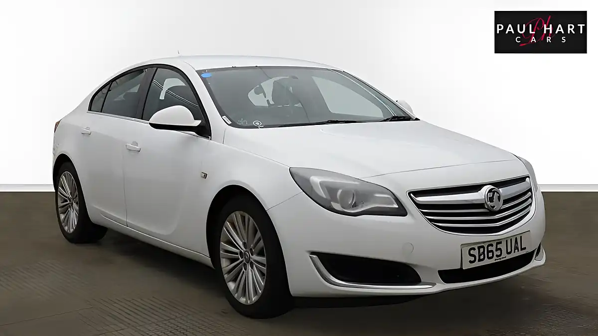 Used 2015 Vauxhall Insignia Energy White - Interior and Exterior details 17