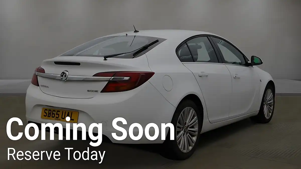 Used 2015 Vauxhall Insignia Energy White - Interior and Exterior details 9