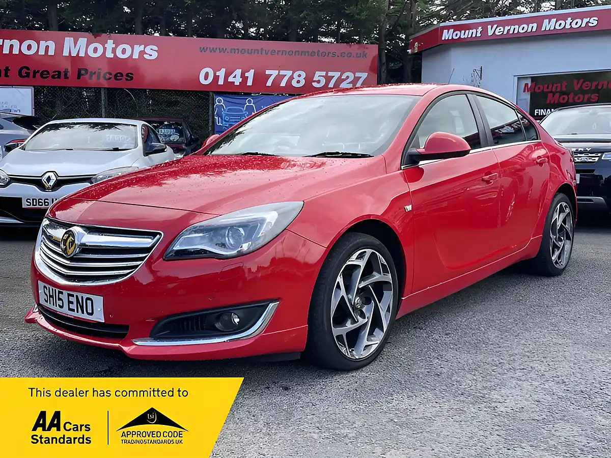 Used 2015 Vauxhall Insignia Limited Edition Red - Front View