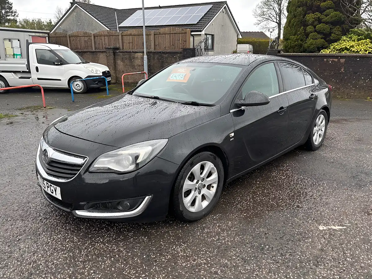 Used 2015 Vauxhall Insignia Sri Black - Interior and Exterior details 9