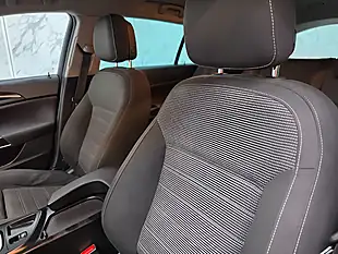 Used 2015 Vauxhall Insignia Sri Grey - Interior and Exterior details 13