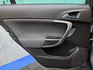 Used 2015 Vauxhall Insignia Sri Grey - Interior and Exterior details 19
