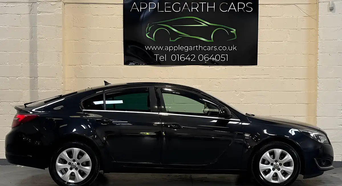 Used 2015 Vauxhall Insignia Sri Nav Black - Interior and Exterior details 2