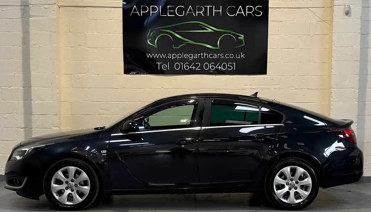 Used 2015 Vauxhall Insignia Sri Nav Black - Interior and Exterior details 6